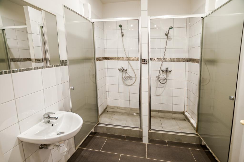 Lew Hostel 이노우로추프 외부 사진